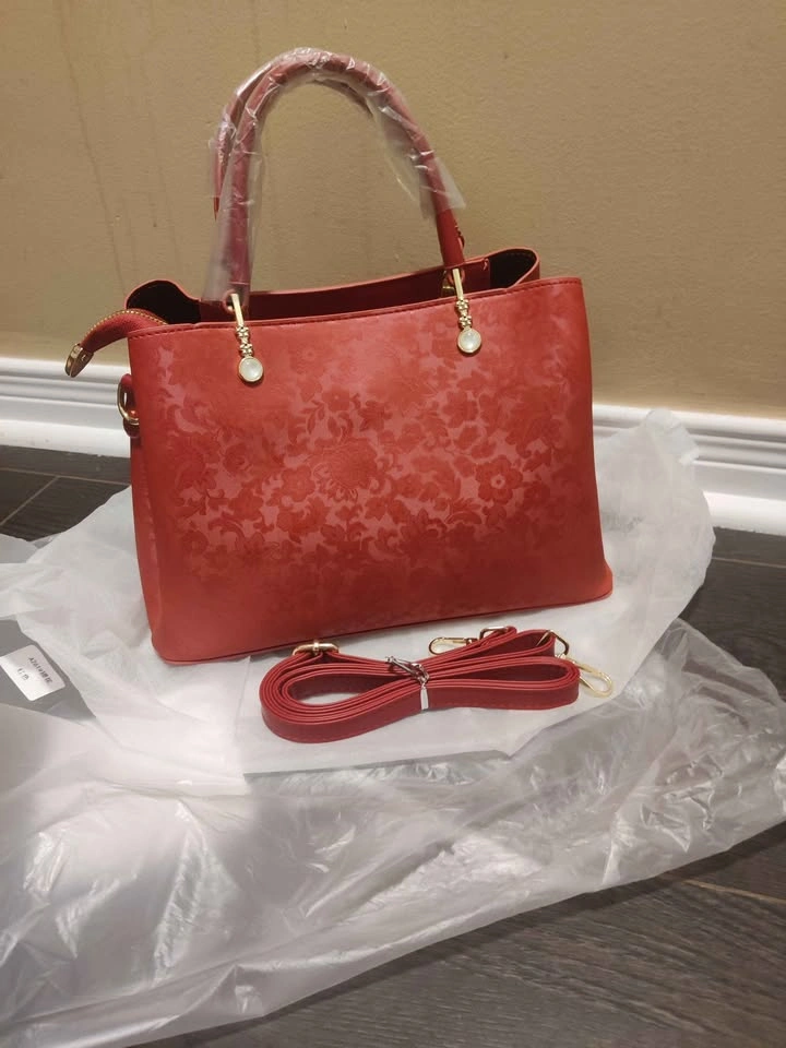 Brand new Large capacity red color beautiful hand bag for women - photo 3