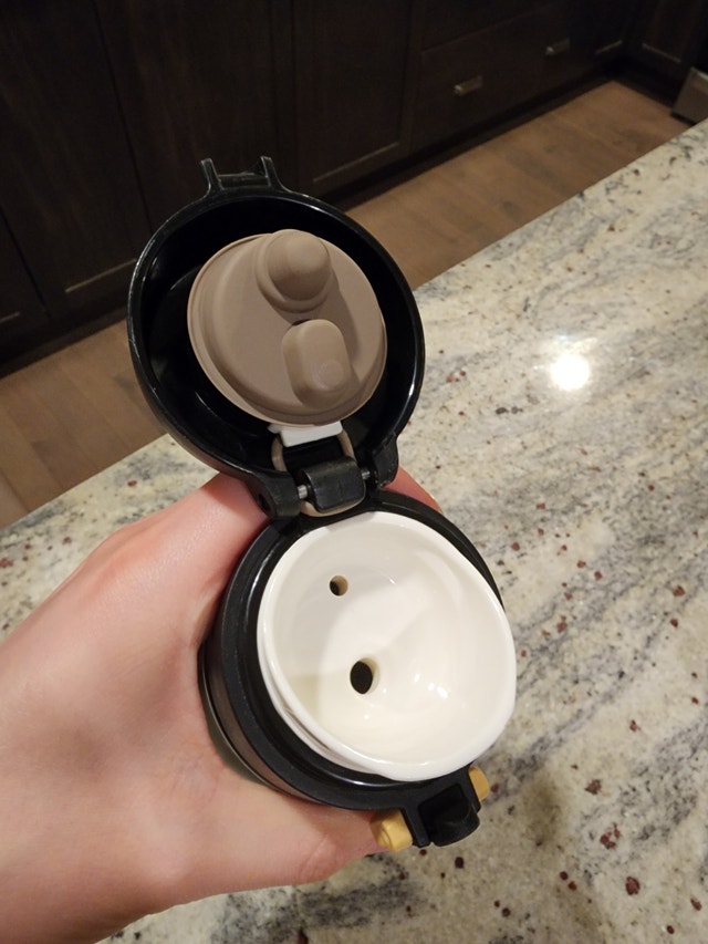 Kids mini thermos water bottle in excellent condition - photo 2