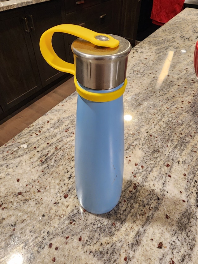 Kids mini 15oz / 450ml waterbottle in very good condition