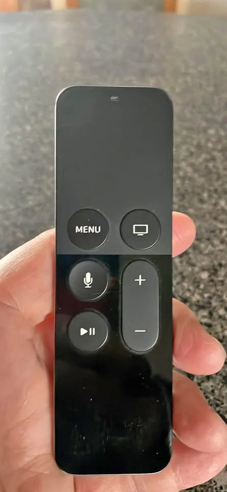Apple tv 32GB thumbnail