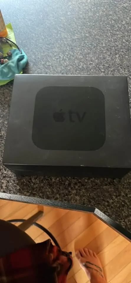 Apple tv 32GB image indicator(4)