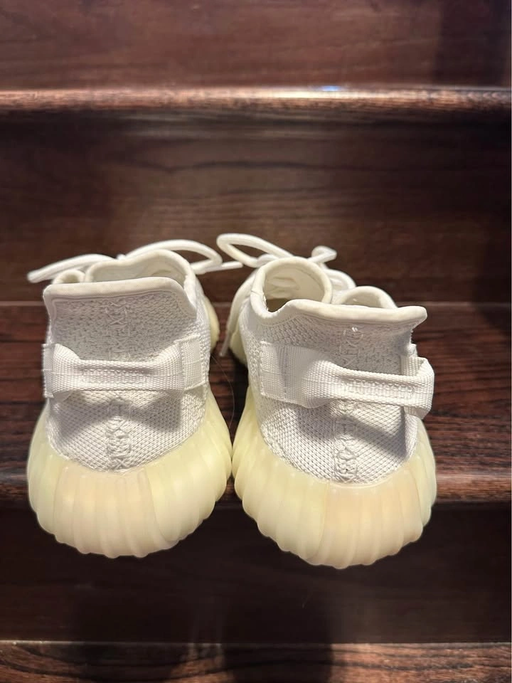 Adidas Yeezy men’s shoes size 9 - photo 3