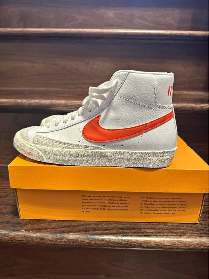 Nike Blazer Mid 77 Vintage Men Shoes Size 9.5