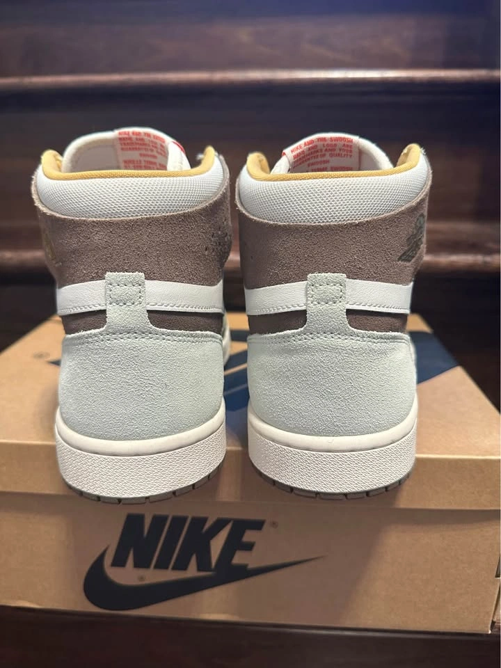 Nike Air Jordan 1 Men's Shoes Size 9 - photo 4