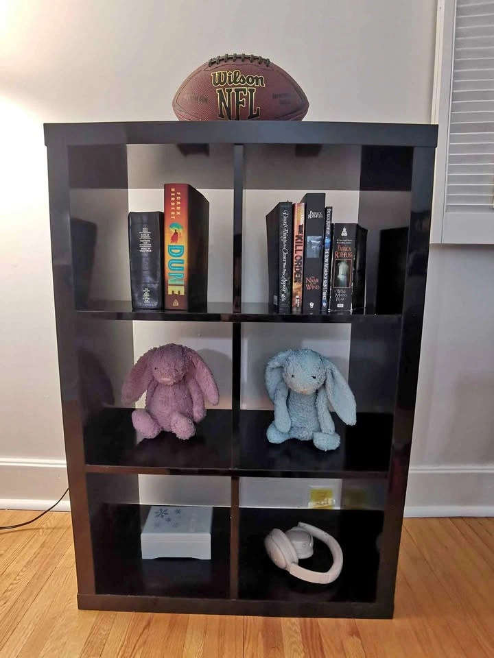 black stylish book case/ 6 cube storage shelf