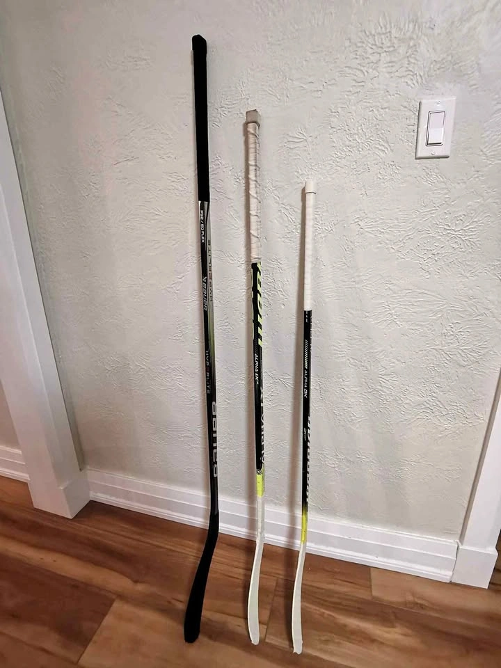 Warrior Alpha LX 40 Grip Junior Hockey Stick