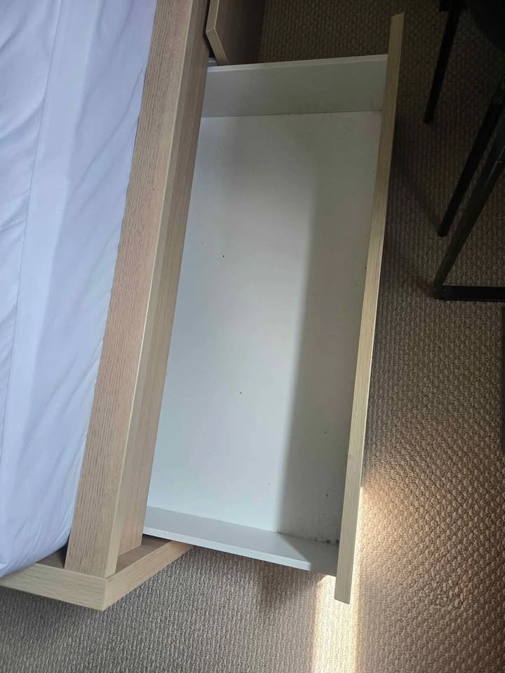Ikea Malm Double Bed with Storage Drawers and Matress - photo 3