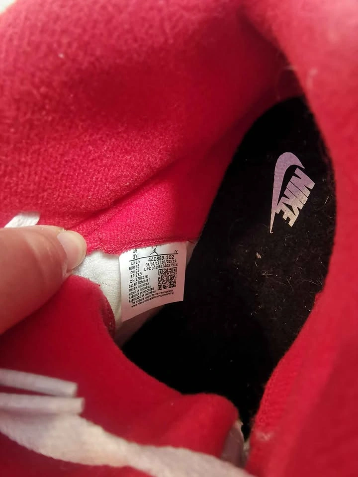 Air Jordan 5 Retro 'Fire Red' 2020 Size 3 Kids' Shoes - photo 5