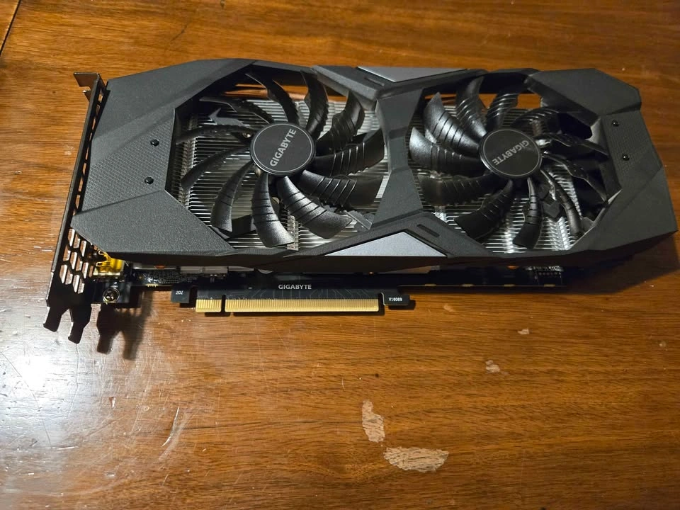 Gigabyte RTX 2060 OC - photo 3