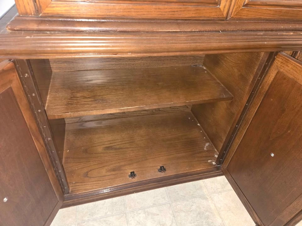 Wood China Cabinet Hutch - photo 2