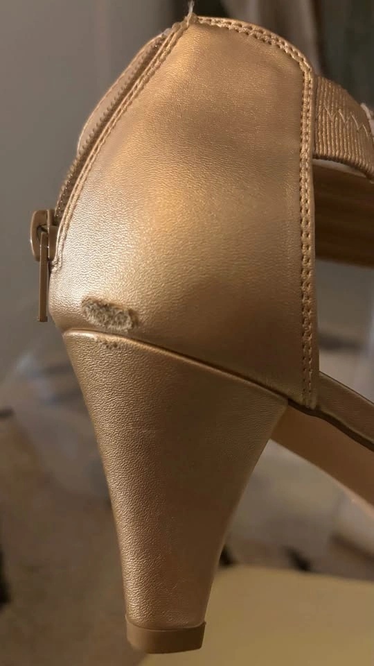 Heels - Gold colour - photo 3