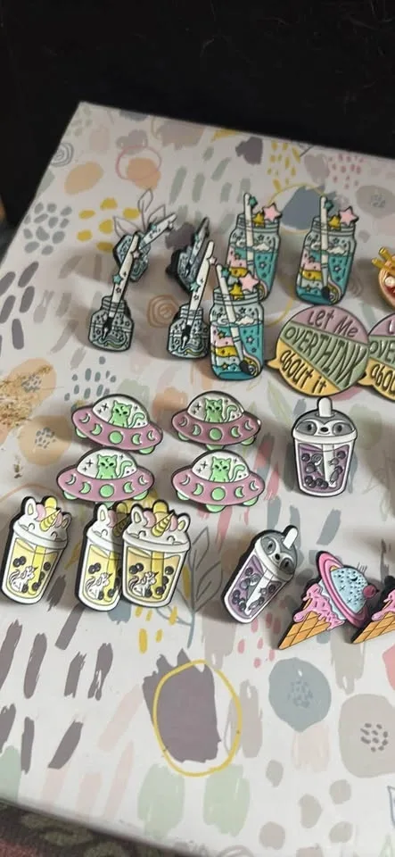Kawaii Cat & Studio Ghibli Enamel Pin Lot (35 Pins) - photo 2