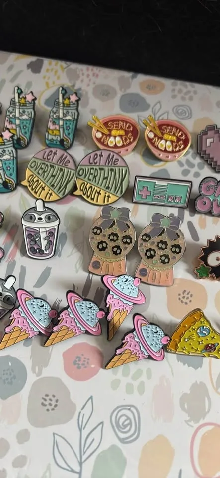 Kawaii Cat & Studio Ghibli Enamel Pin Lot (35 Pins) - photo 3