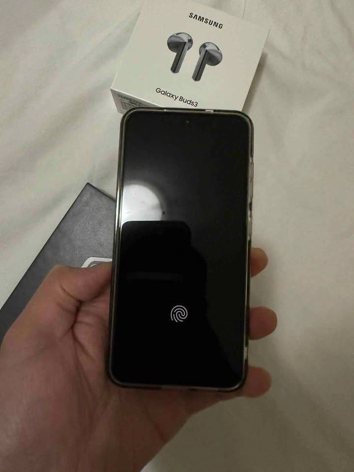 Samsung S25 128gb - photo 2
