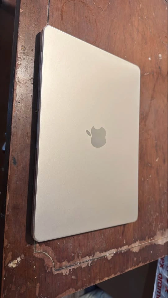 MacBook Air M2 | 8GB RAM | 512GB Storage - photo 4