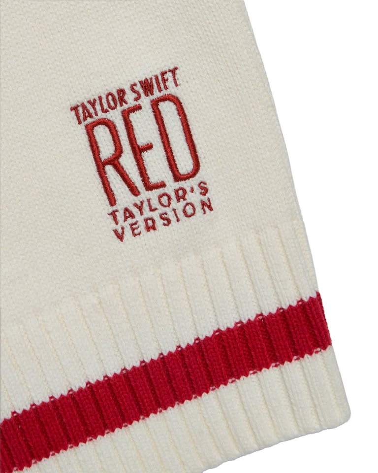 Taylor Swift "A lot going on.." Sweater - Large - photo 3
