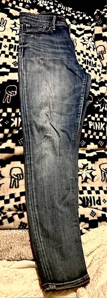Lucky jeans sz 8
