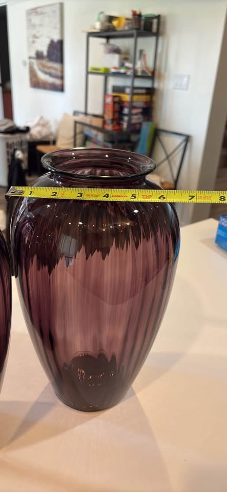 Purple glass vases - photo 3