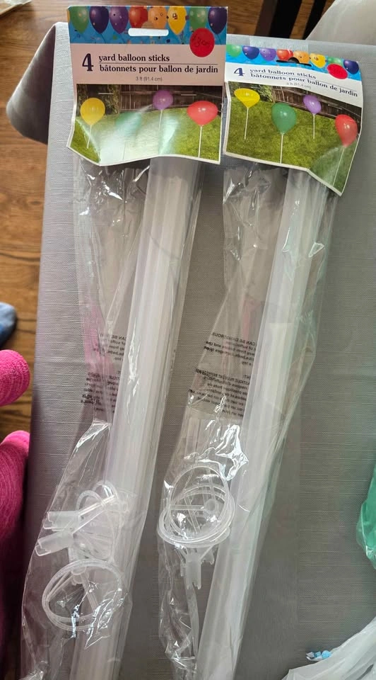 Pack of Yard Balloon Sticks - photo 3