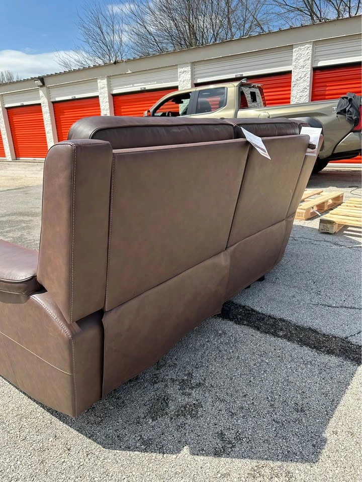 Flexsteel Italian Leather Zero Gravity Reclining Sectional - photo 5