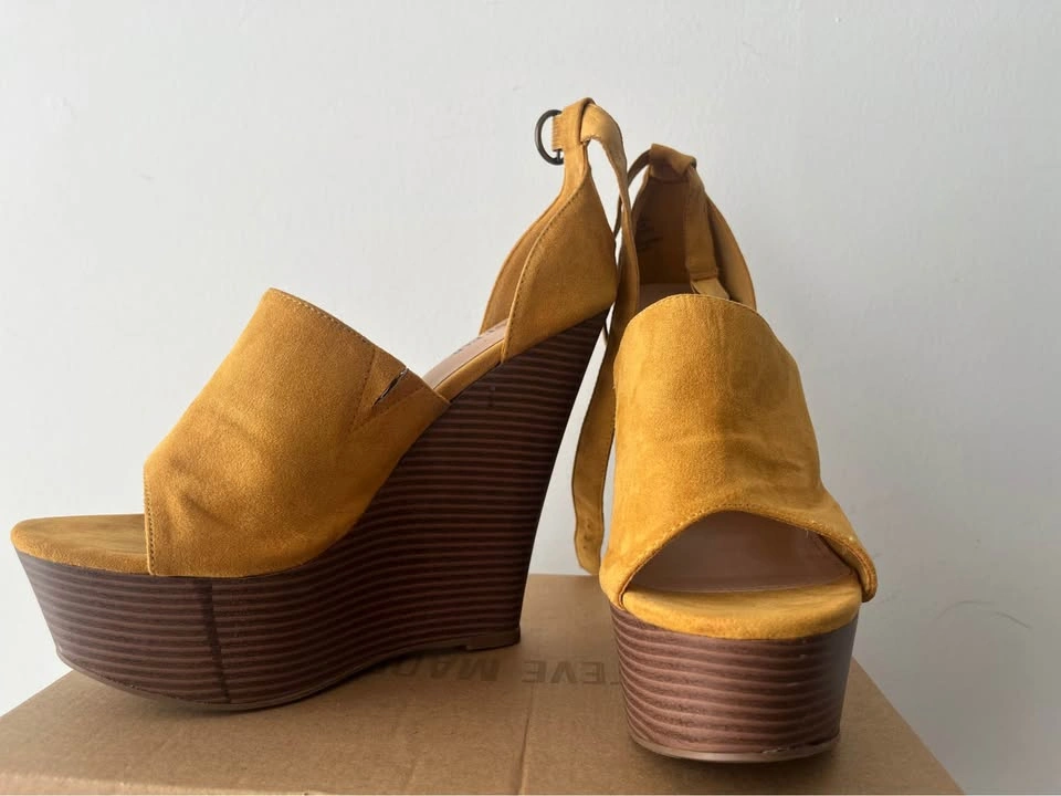 Yellow platform heels - photo 3