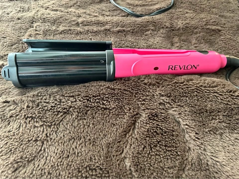 Revlon Pink Hair Crimper