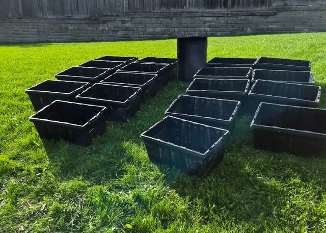 Rectangular Plastic Storage Crate - photo 2