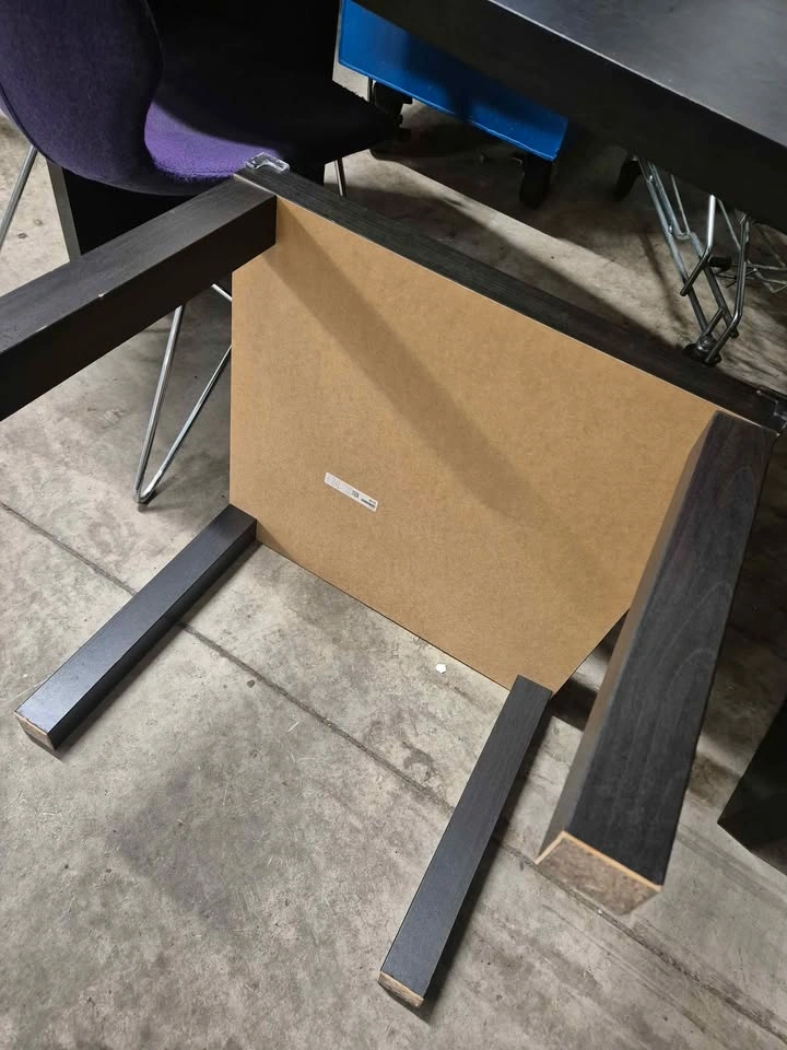 Small Table - photo 4