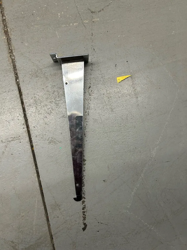 shelf bracket thumbnail