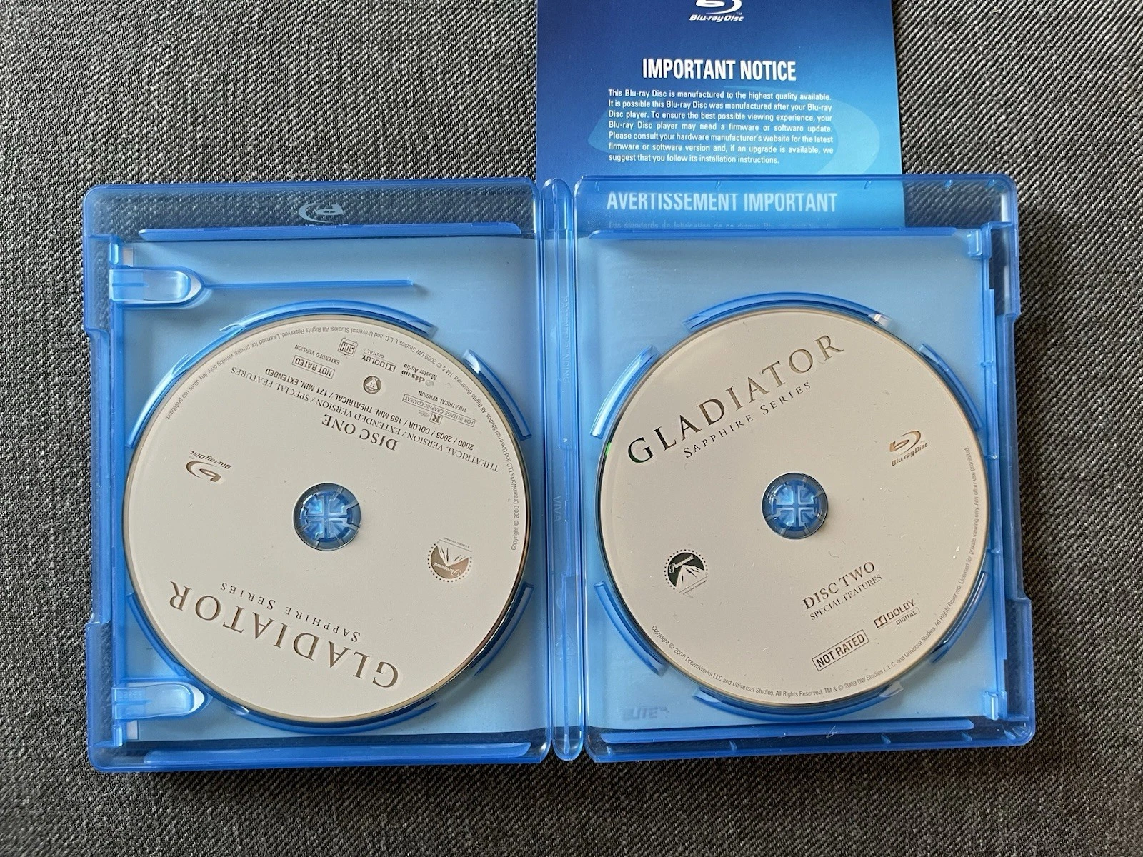 Gladiator (Blu-ray Disc, 2013, Canadian) - Complete - photo 2