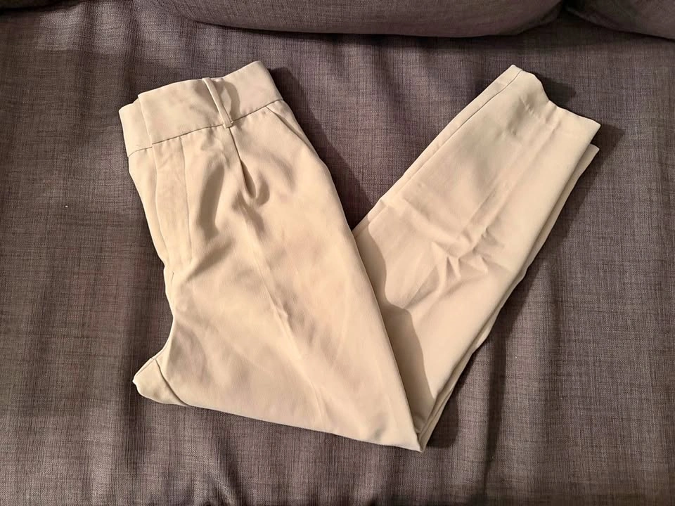 Zara Beige Dress Pants - Size S