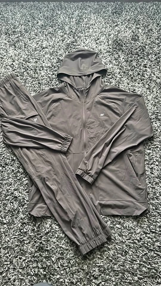 Fabletics The One Jogger - Size Medium