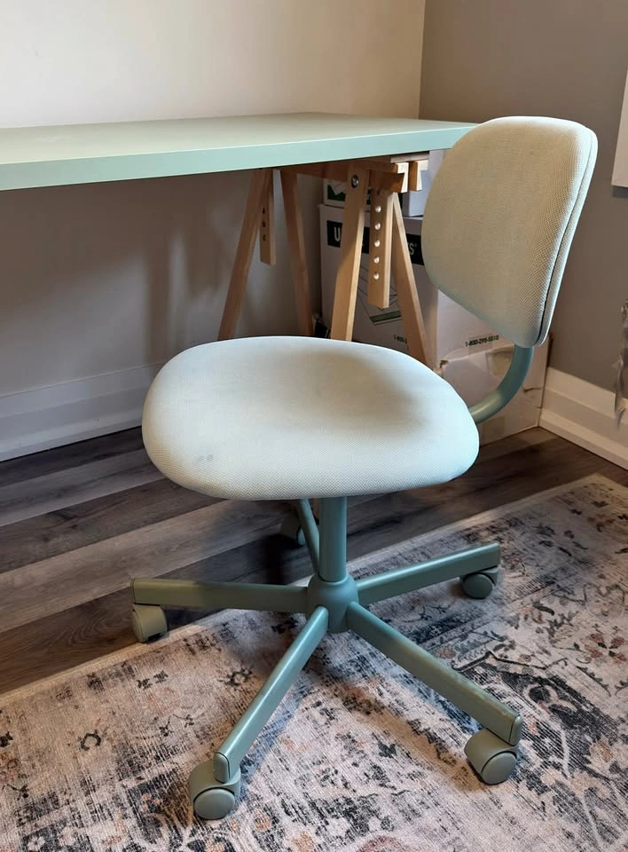 IKEA BLECKBERGET Light Green Desk Chair-free