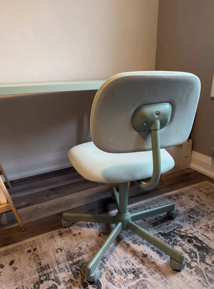 IKEA BLECKBERGET Light Green Desk Chair-free - photo 2
