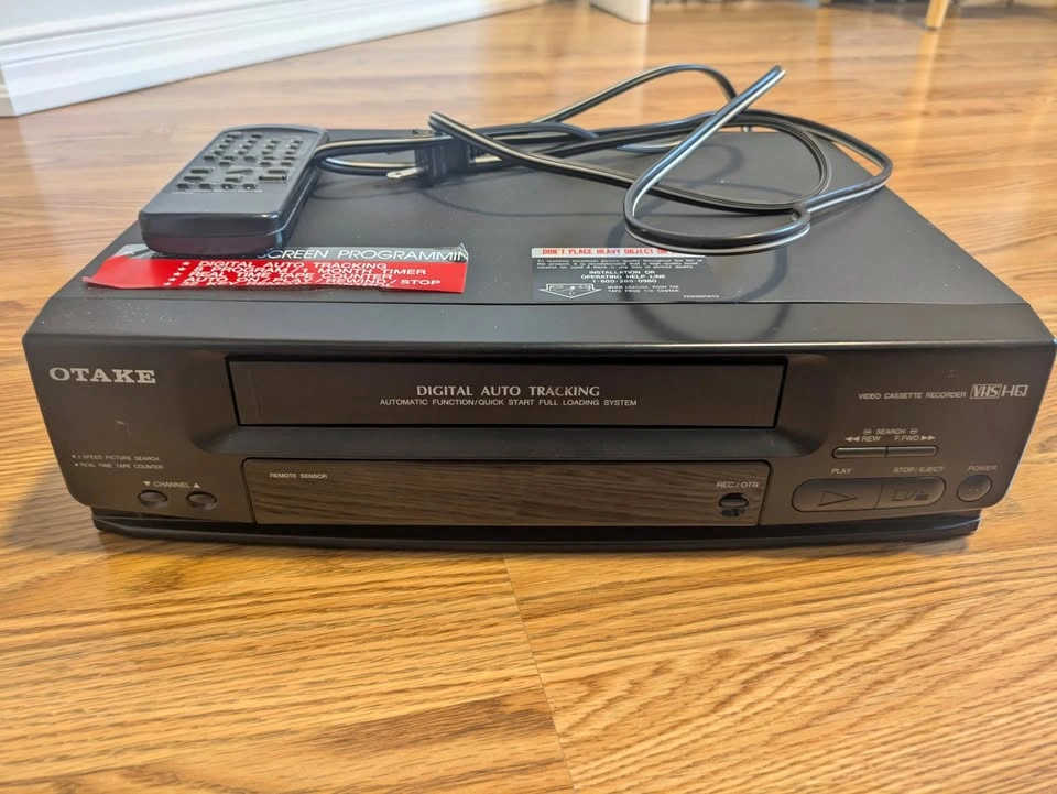 OTAKE VHS Player VCR21C Mono