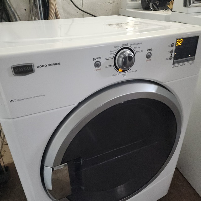 Maytag Electric Dryer - Serviced White 2000 Series - photo 3