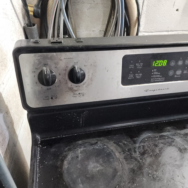 Frigidaire Electric Oven Glass Top Stainless Black - photo 3
