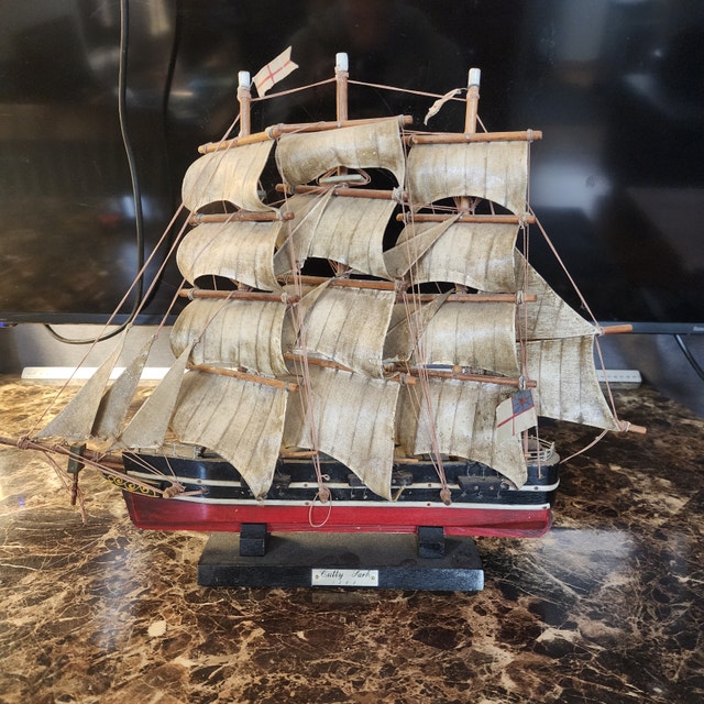 Model Ship Cutty Sark Tea Clipper 1869 Vintage
