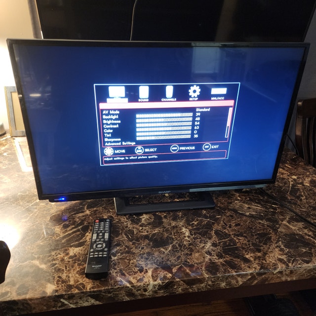 Sharp HD TV 32'' Television