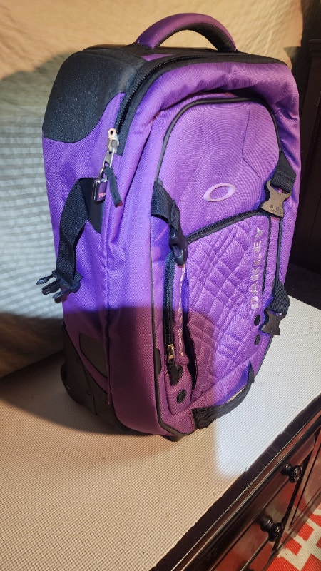Oakley Purple Luggage Roller Carry-On Bag - photo 3
