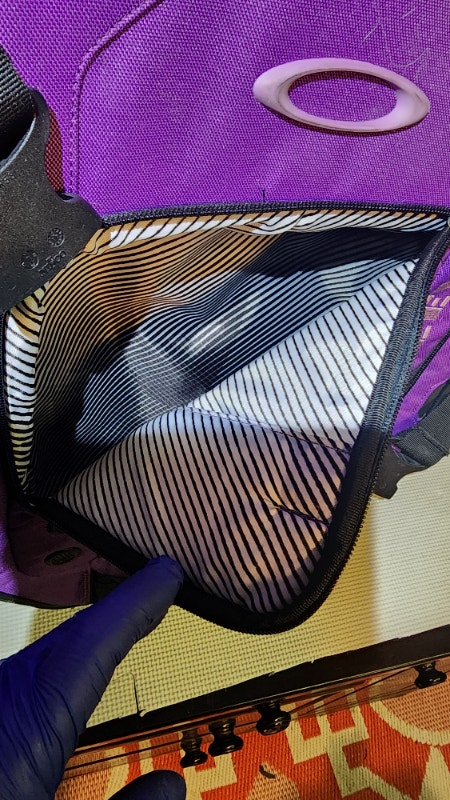 Oakley Purple Luggage Roller Carry-On Bag - photo 4