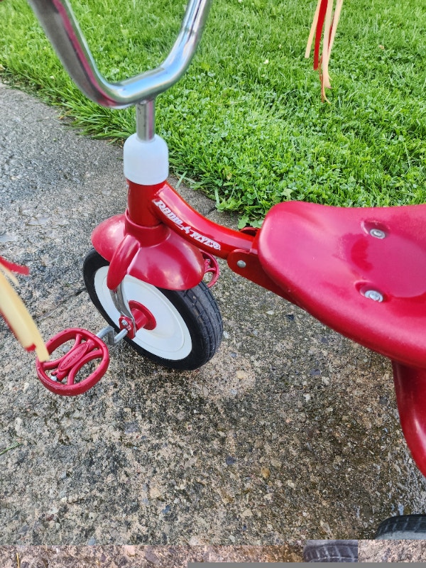 Small Tricycle Radio Flyer Red 3 Wheel Kids - photo 2