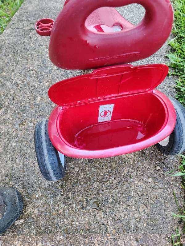 Small Tricycle Radio Flyer Red 3 Wheel Kids - photo 5