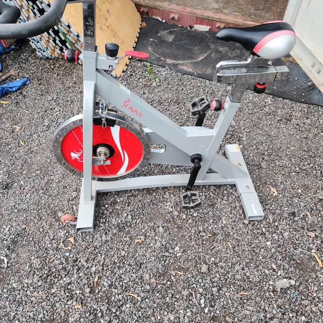 Sunny bike Exercise bicycle pedaling machine red gray - photo 3