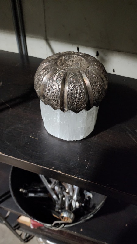 Crystal Decor Aluminum Cap