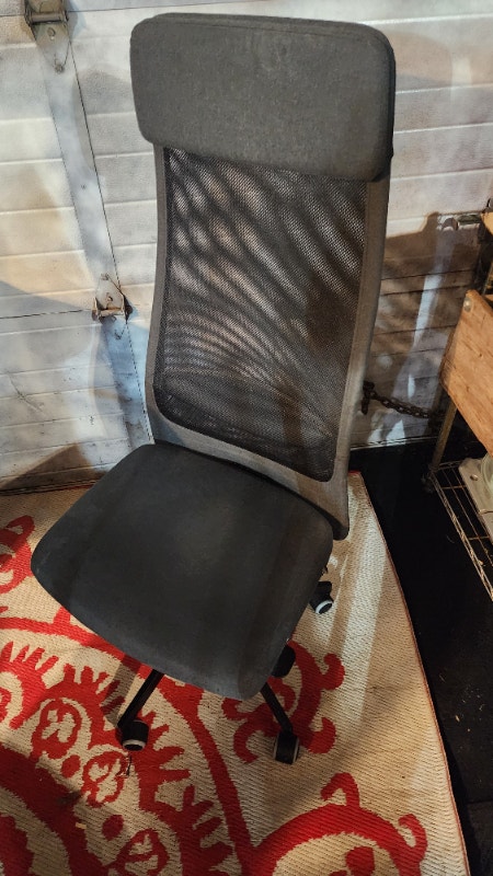 Large Office Chair Black Hi Back Rolling - photo 2