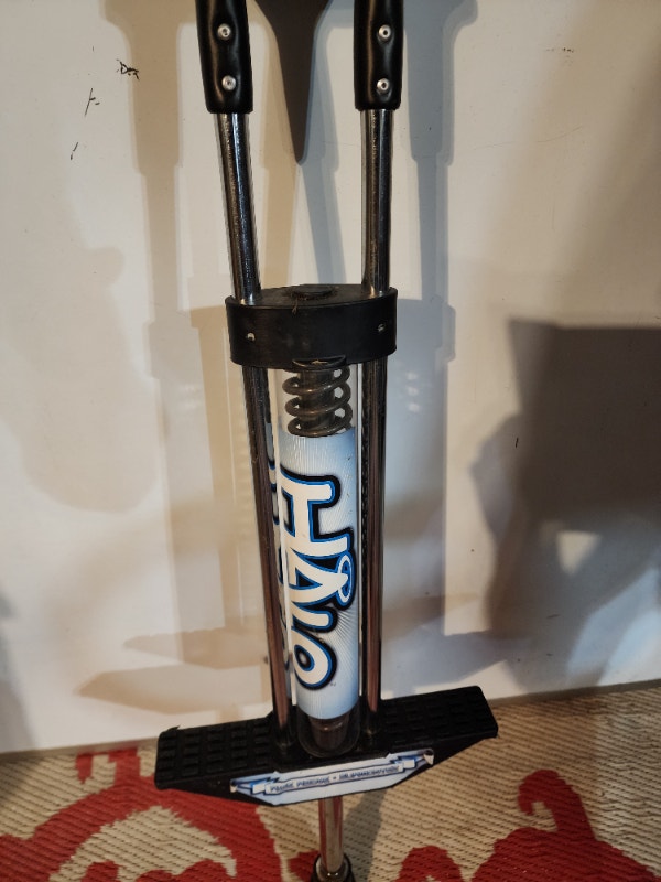 POGO stick halo kids youth jumping toy 38'' - photo 3