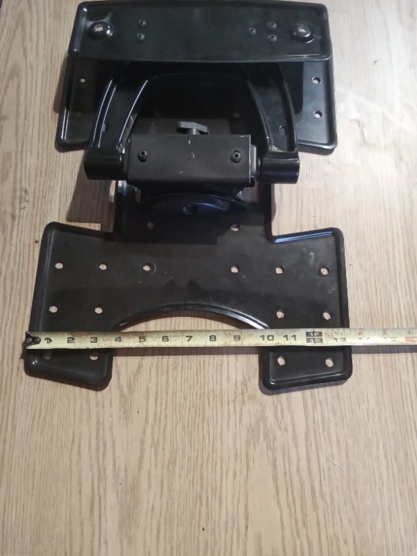 TV Mount Universal 60LBS RF-TVMFM02 Wall Mountable - photo 3