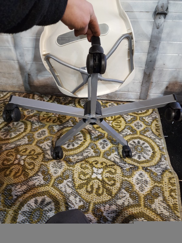 White Chair swivel spinning rolling bucket seat - photo 5