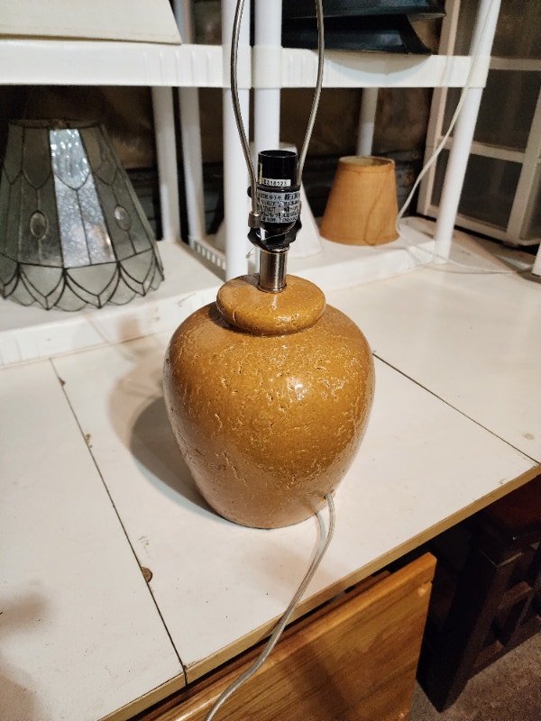 Handmade Lamp 20'' tall x 7'' wide - photo 2